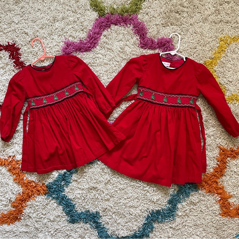 Bonnie Jean matching Christmas dresses 2T and 4T